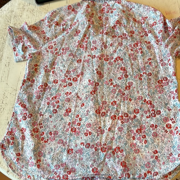 Tommy Hilfiger button down short sleeve floral blouse - Picture 5 of 7